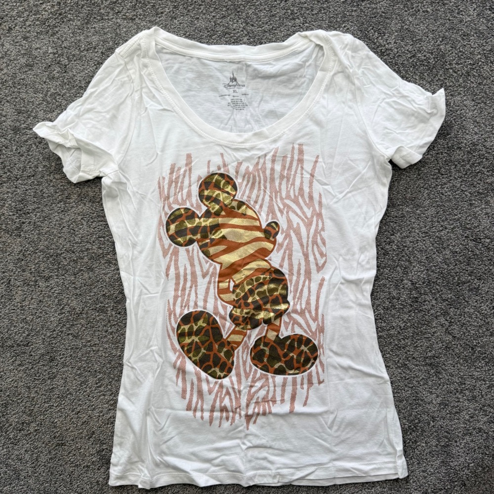 Disney Parks Mickey Mouse Animal Print Graphic T-Shirt White XL Cheetah Tiger